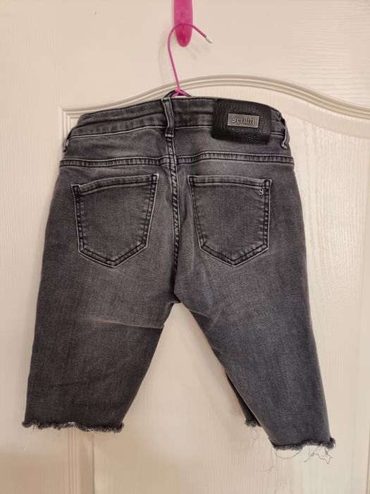 Дънкова рокля и панталонки 10 лв