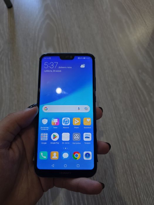 продам Huawei P20 lite