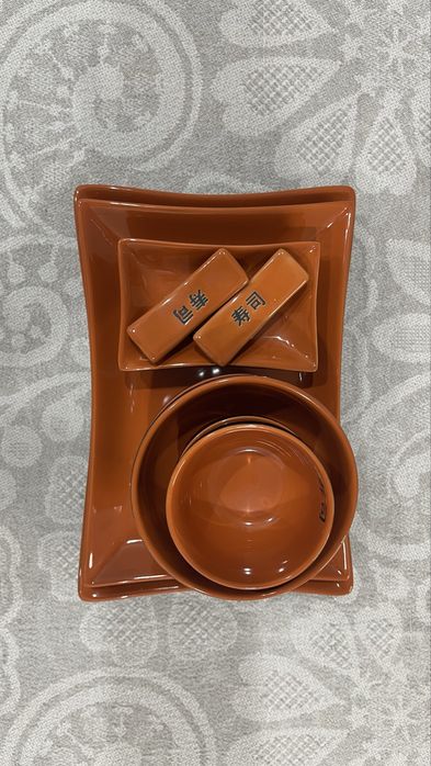 Набор посуды для суши