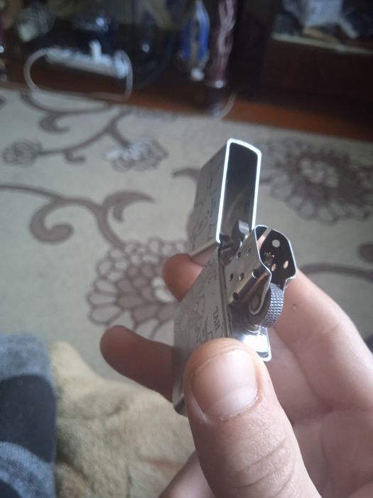 Продам зажигалку за 6000