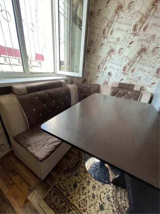 Мягкий уголок продам