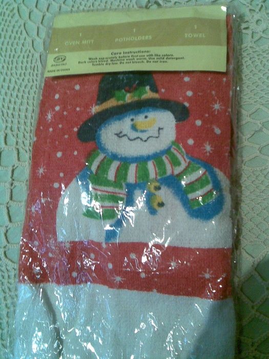 Нов комплект-ръкохватка, ръкавица , кърпа100% памук и шпатула за торта