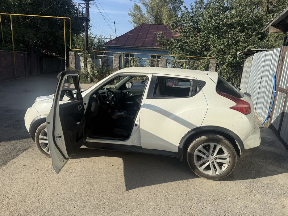 Nissan Juke, 2013 года, вариатор