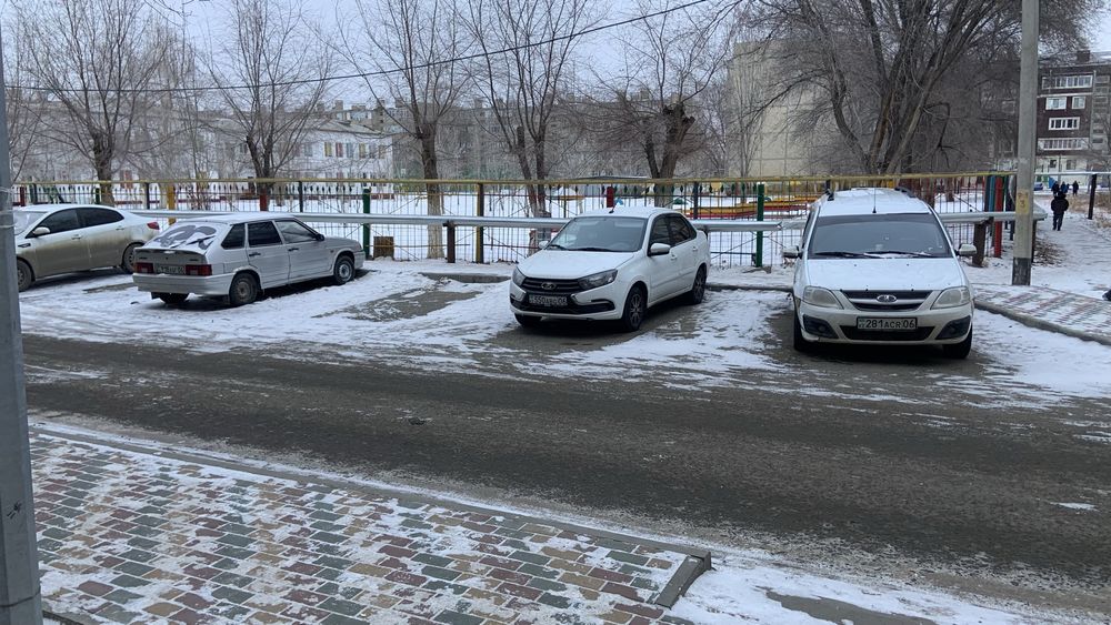 1 мкр Үй сатылады