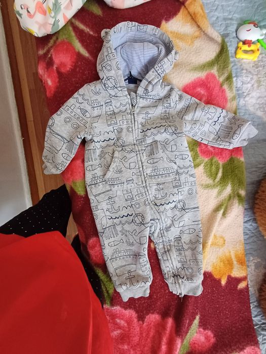 Продам до 6-9месяцев