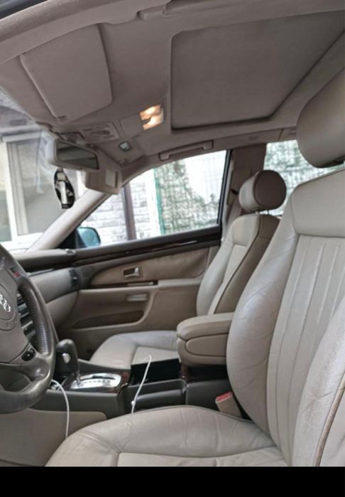 Se vinde audi A8 3.7 benzina rog sa nu deranjati inutil. Pretul este in roni