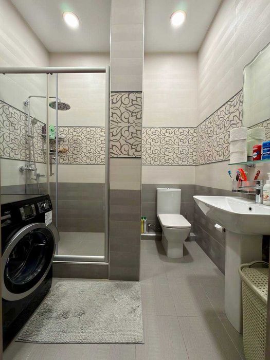 3 комнатная квартира в ЖК Дархан . Мирзо Улугбекский район