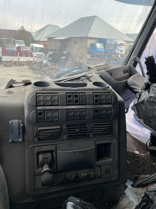 IVECO STRALIS год 2004 на разбор