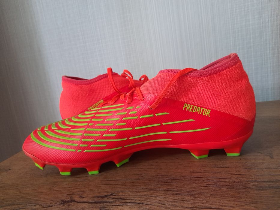 Adidas Predator 44 номер.