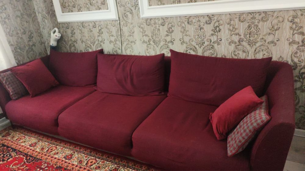 Диван, банкетка