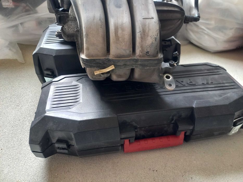 Табло и всмукателен колектор за VW Ъп , Шкода Ситиго , Сеат Мии