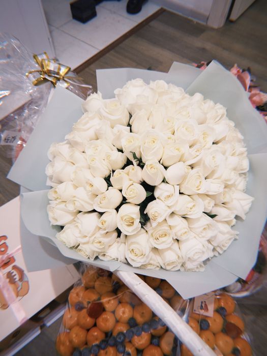 Хочу продать -Розы -101