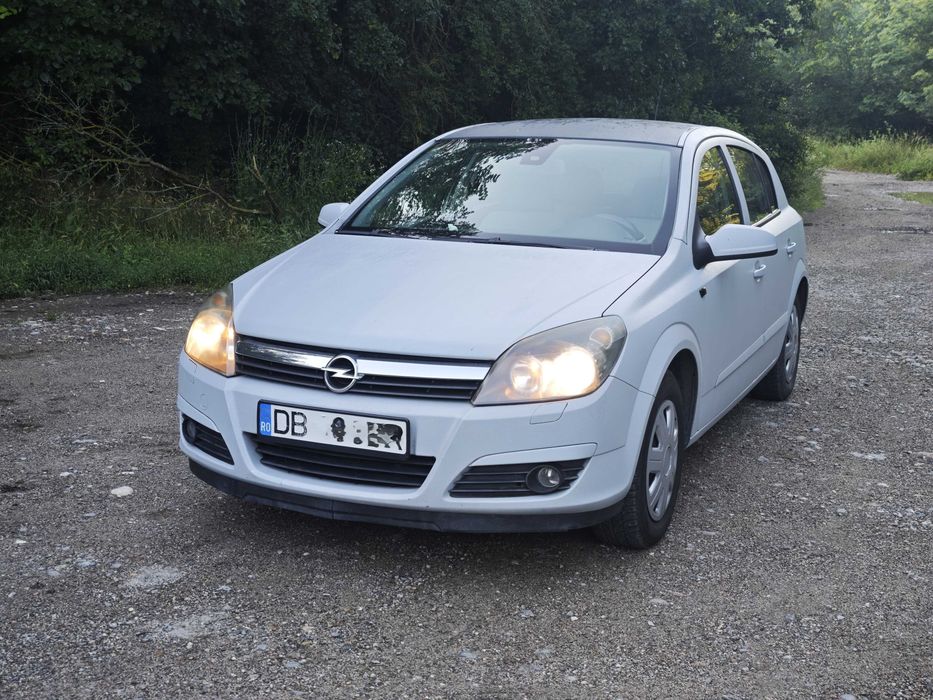 Opel Astra H 1.4 Benzina + GPL - auto personal inmatriculat, distributie pe lant