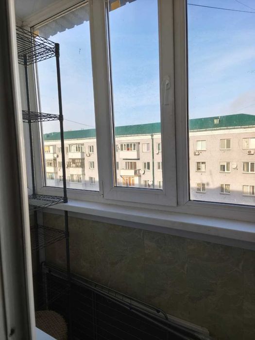 продам 2 ком квартиру район Атлантида