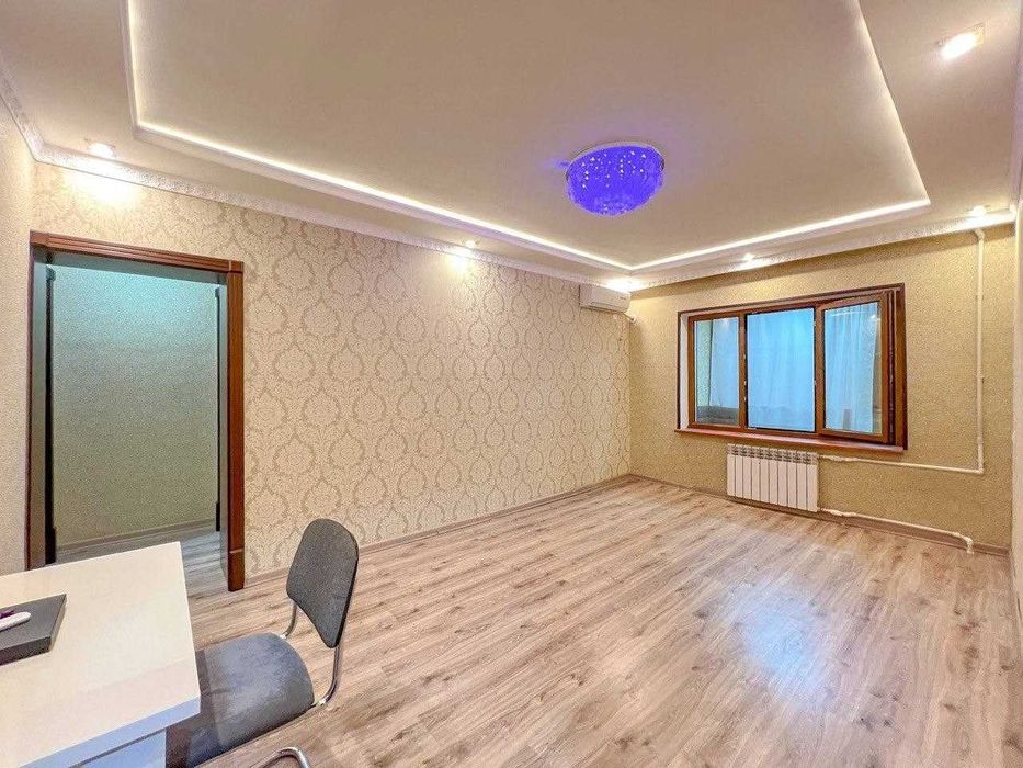 Паркентский ул.Ген Петрова Игрушки 77-серия 4-комн 2/4 90 м² ремонт