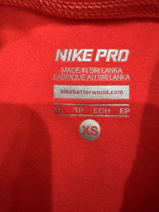 Дамска термо блуза NIKE DRI-FIT . Размер XS