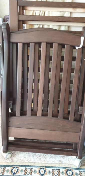 Продам детскую кроватку.