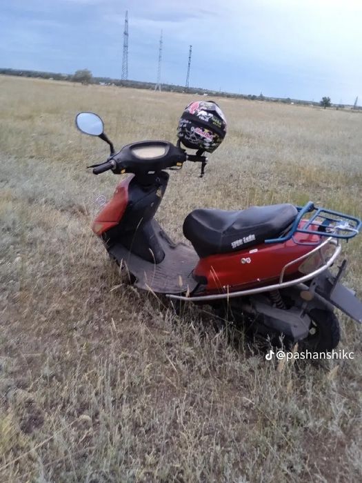 Продам скутер 80 кубов