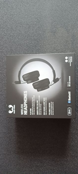 Vând Casti wireless Fresh 'n Rebel 8 Hrs