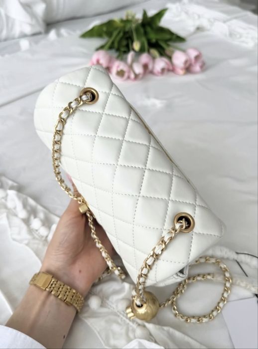 Geanta Chanel Pearl Crush 20 cm-pe stoc