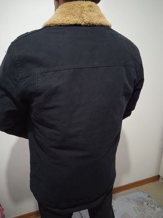 Куртка продам  L