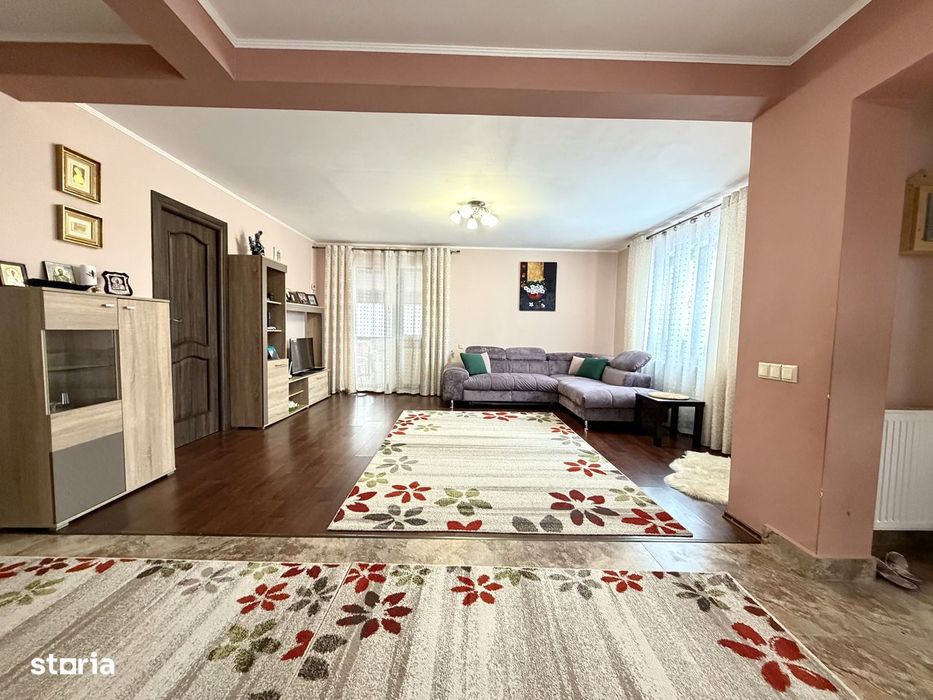 Vila P + M, 2009, teren 1000 mp, mobilată, Siretu - Saucesti