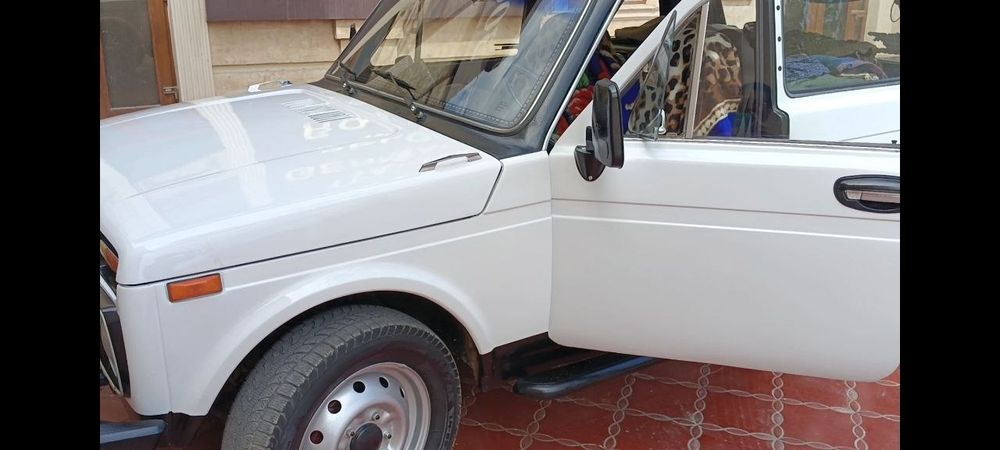 Продаётся НИВА 21-21 отличном состояние.