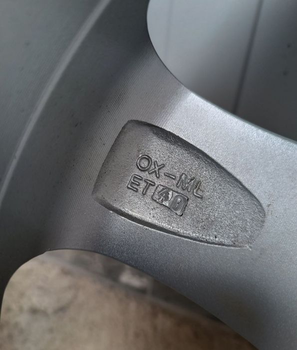 16/5/108-ВОЛВО-V 40,50,60,70 ФОРД Ескорт,Мондео,Галакси-перфектни