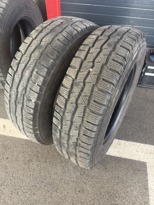 Гуми за Бус 205/75/16C Michelin Nokian