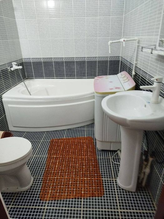 Urganch shahar yangi qurilgan 1-qavat 2-xonali uy