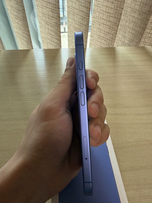 Iphone 16 256gb с гаранция