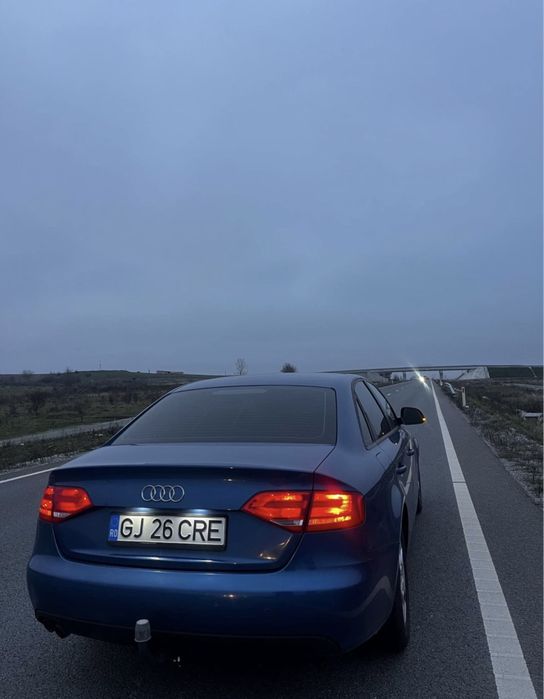 Vand audi a4 b8 2.0 tdi