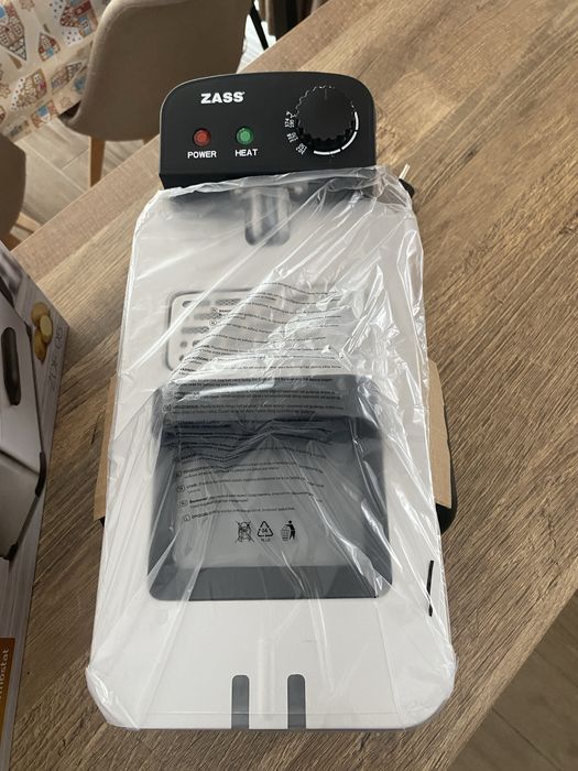 Friteuza  Zass ZDF 05, Putere 2000 W, 3 L