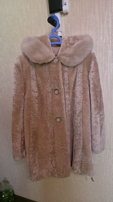 Продам куртки, шубы