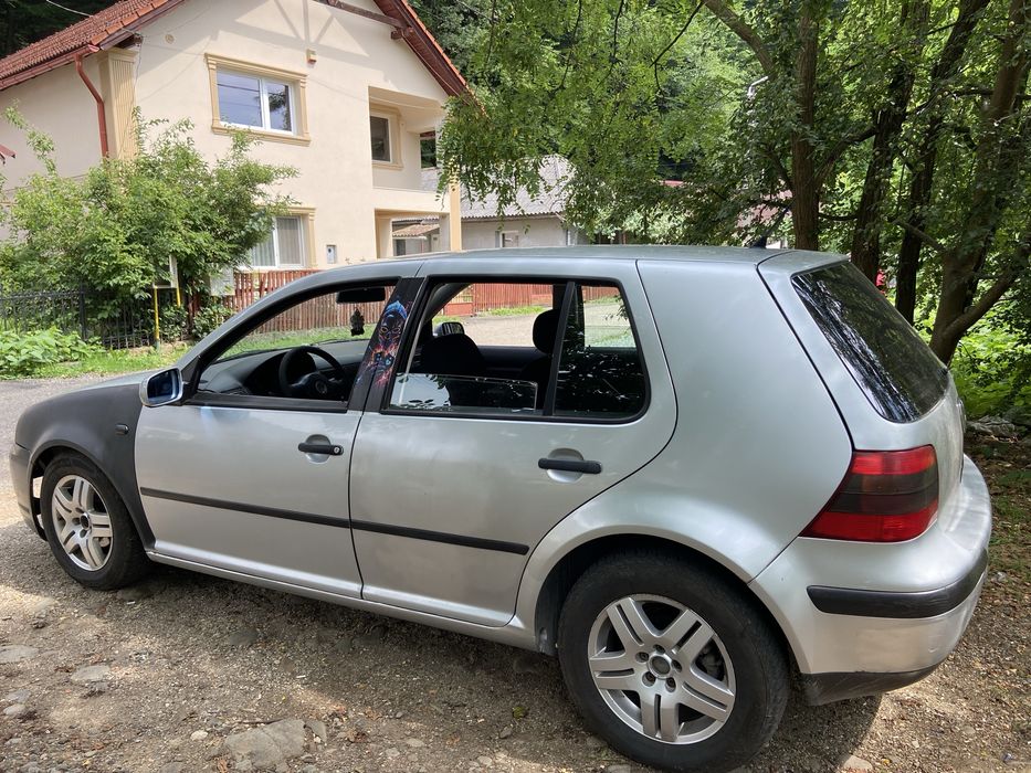 VOLKSWAGEN Golf 2004 — imagine 4