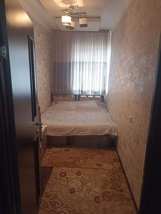 Янгихаёт тумани спутник 16а Срочна квартира сотилади. Нархи 60000$.