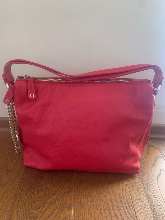 Guess кожена чанта, нова!