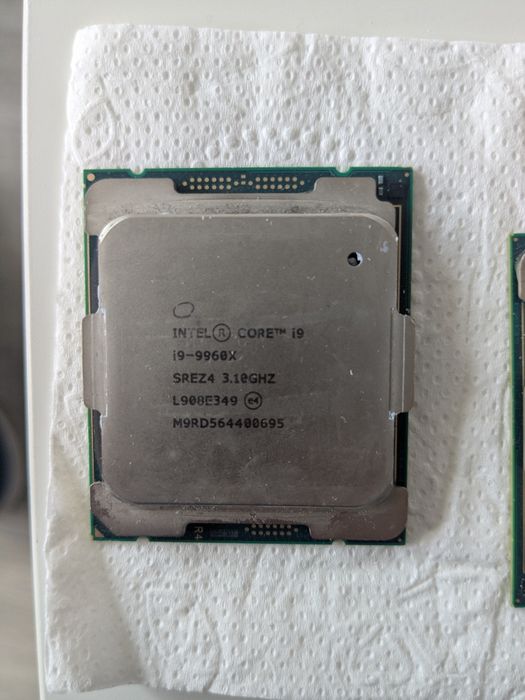 Procesor intel i9 9960x 16/32 nuclee/threads