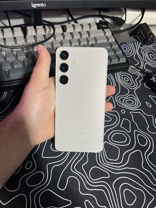 Продам телефон Samsung S24+