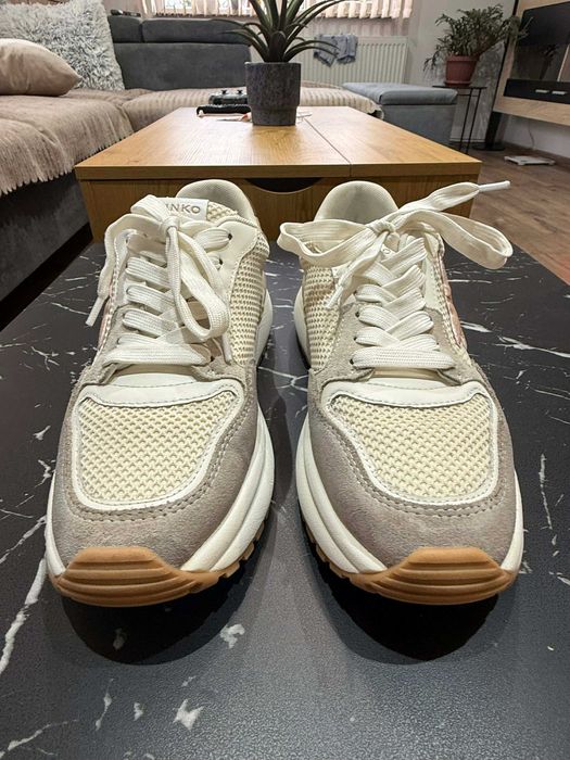 Маратонки PINKO. Обувани само два пъти обувани. Като нови.