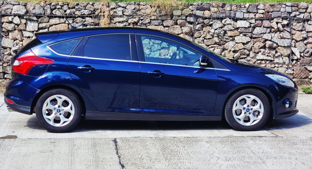 FORD Focus 2011 — imagine 3
