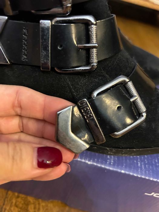 Ghete Diesel piele intoarsa