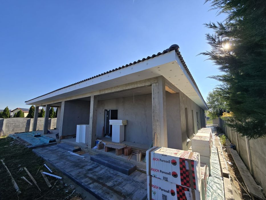 Casa duplex parter Giroc , 445mp teren fiecare jumătate , 114 mp utili