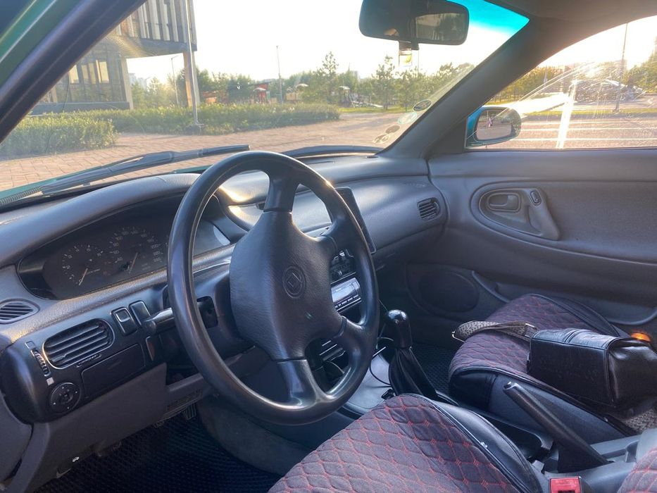 Mazda Cronos 626 2.0л