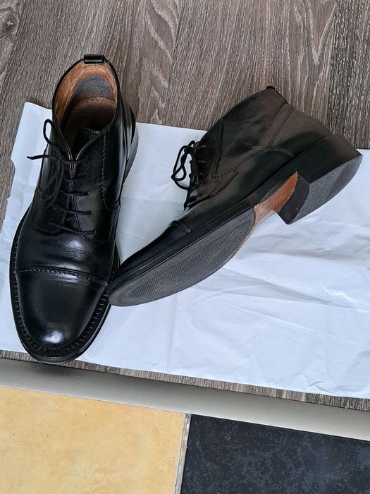 Ghete piele deosebite
