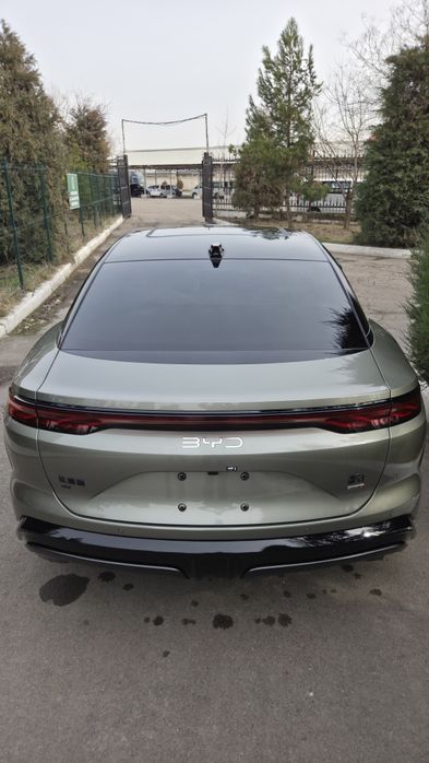 BYD Han L flagship,  701km!