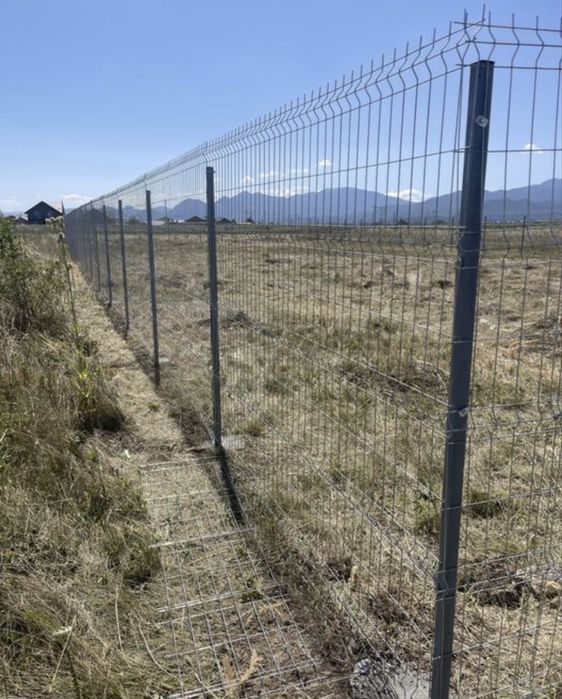 Vand si fac garduri din plasa bordurată