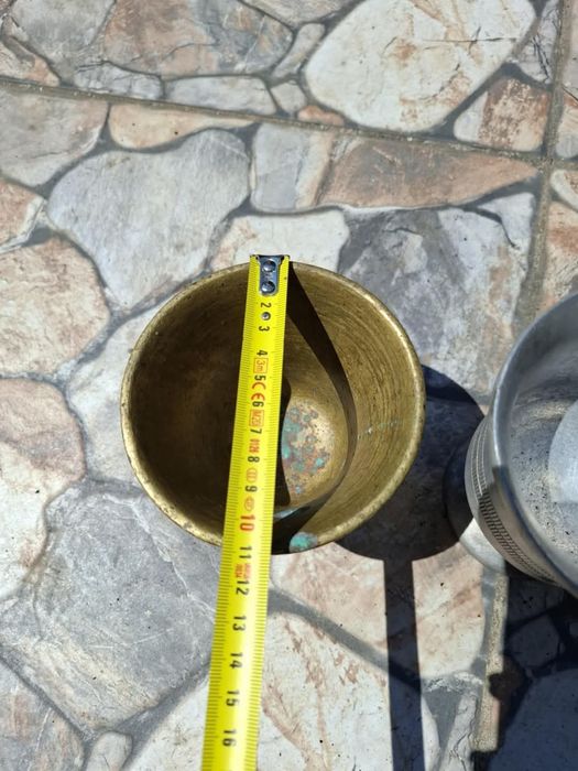 Две бронзови стари хаванчета