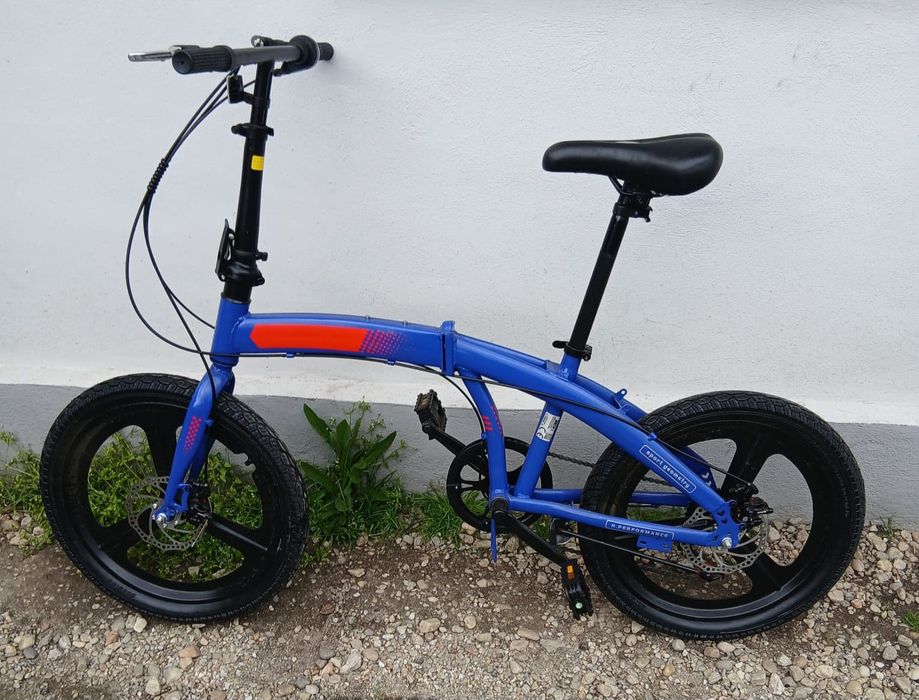 Bicicletă nouă de vânzare