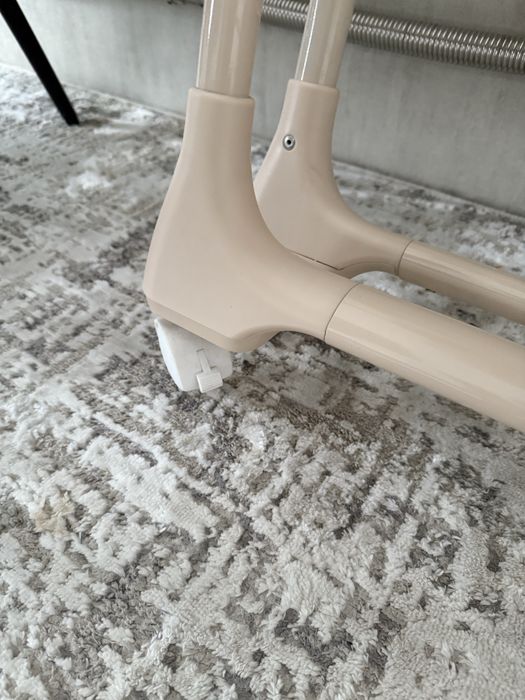 Стульчик для кормления Happy Baby